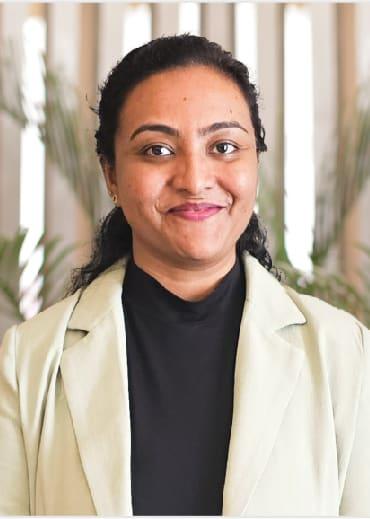 Dr. Sonia Raju Thumbnail